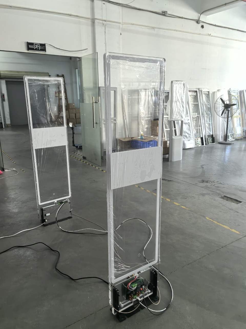 HAX9370AMRFID AM + RFID Integrated Acrylic Alarm System Super Wide Detection with Remote Debugging